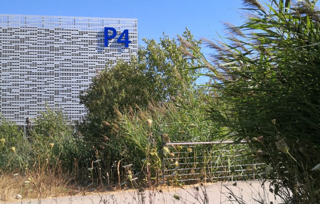 Flughafen Nrnberg Parkhaus 4